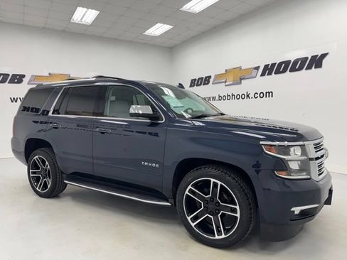 Used 2020 Chevrolet Tahoe Premier AWD/4WD image 3