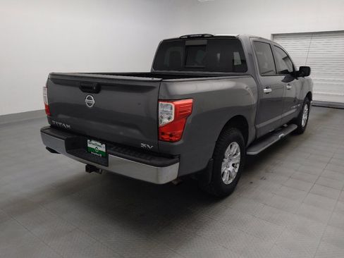 Used 2019 Nissan Titan SV RWD image 9