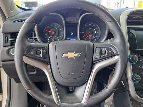 Used 2014 Chevrolet Malibu LT FWD image 10