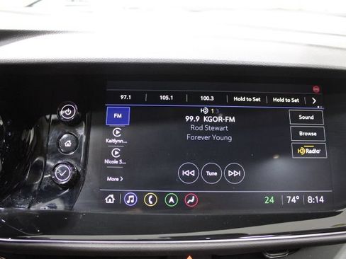 Used 2023 Buick Envision Avenir AWD/4WD image 4