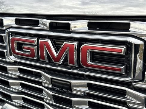 Used 2025 GMC Sierra 2500 Denali w/ Denali Reserve Package image 32