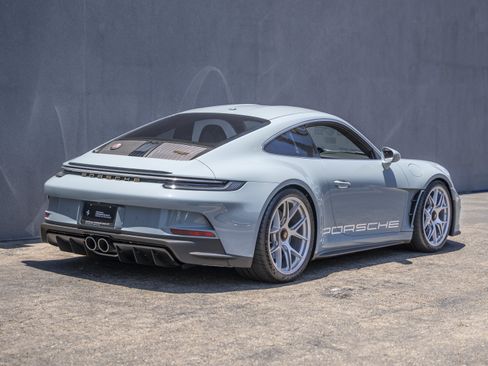 Used 2024 Porsche 911 GT3 RS RWD image 5