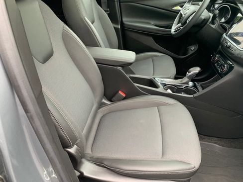 Used 2023 Buick Encore GX Select w/ Experience Buick Package AWD/4WD image 21