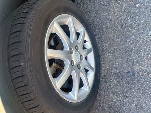 Used 2008 Buick Lucerne CXL w/ Luxury Package image 9