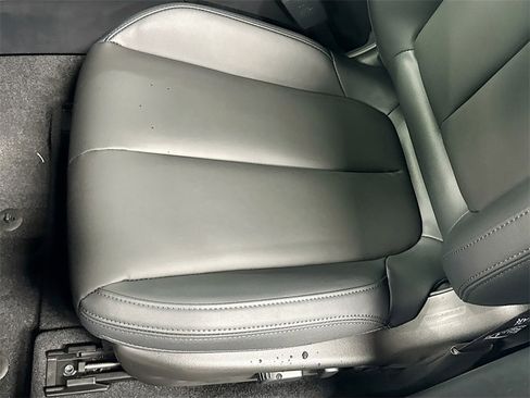 New 2026 Subaru Outback Premium image 16