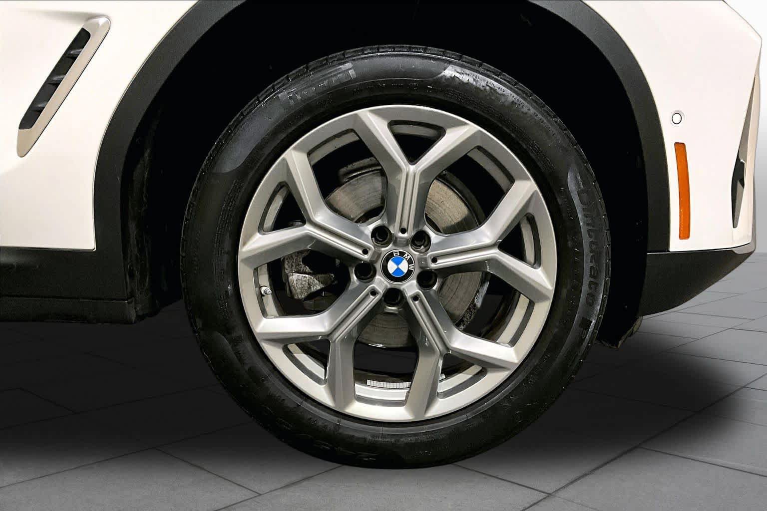 Used 2024 BMW X3 xDrive30i w/ Premium Package AWD/4WD image 10