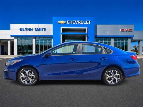 Used 2021 Kia Forte LXS FWD image 12