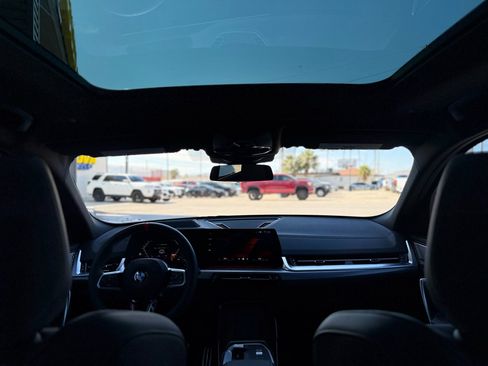 Used 2025 BMW X2 M35i image 23