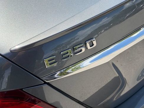Used 2020 Mercedes-Benz E 350 Sedan image 16