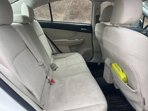 Used 2013 Subaru Impreza 2.0i Premium w/ All-Weather Pkg image 11