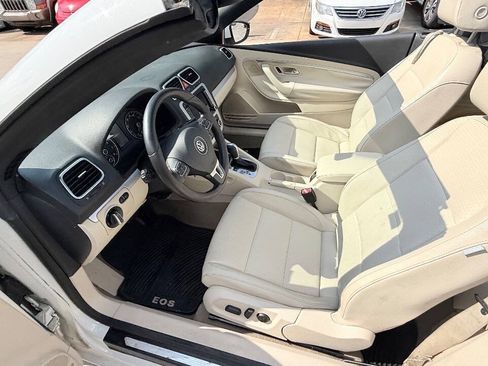 Used 2012 Volkswagen Eos Komfort FWD image 39