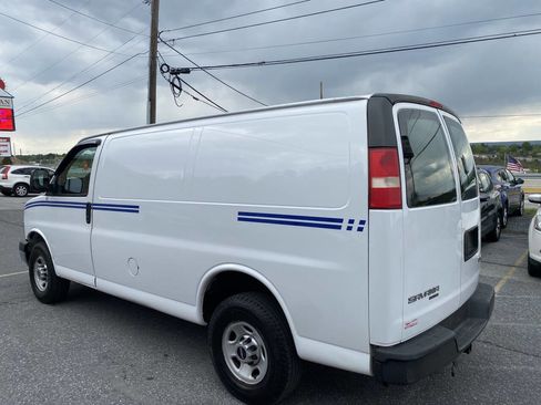 Used 2015 GMC Savana 2500 RWD image 6