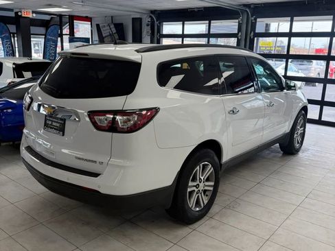 Used 2016 Chevrolet Traverse LT image 4