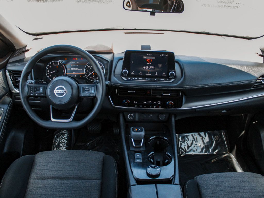 Used 2021 Nissan Rogue SV AWD/4WD image 21