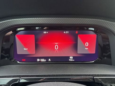 Used 2025 Volkswagen Atlas Peak Edition SE image 13