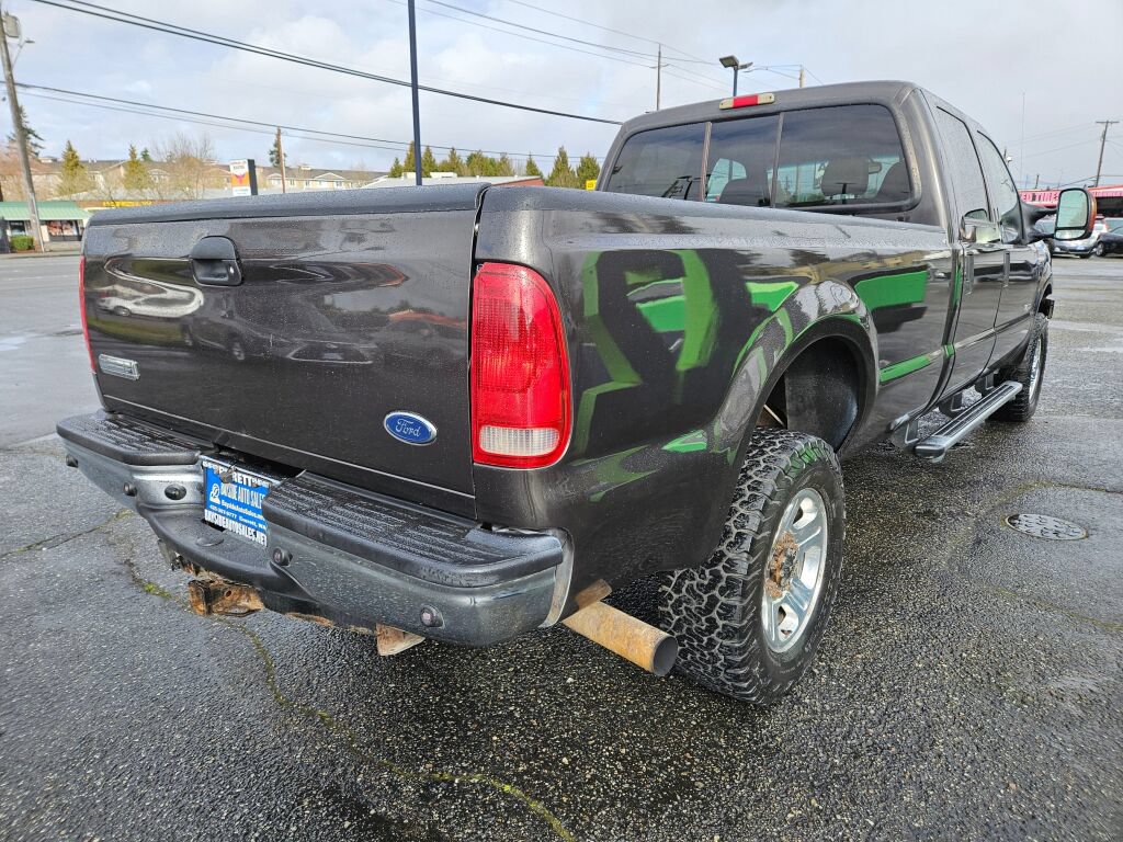 Used 2005 Ford F350 Lariat AWD/4WD image 5