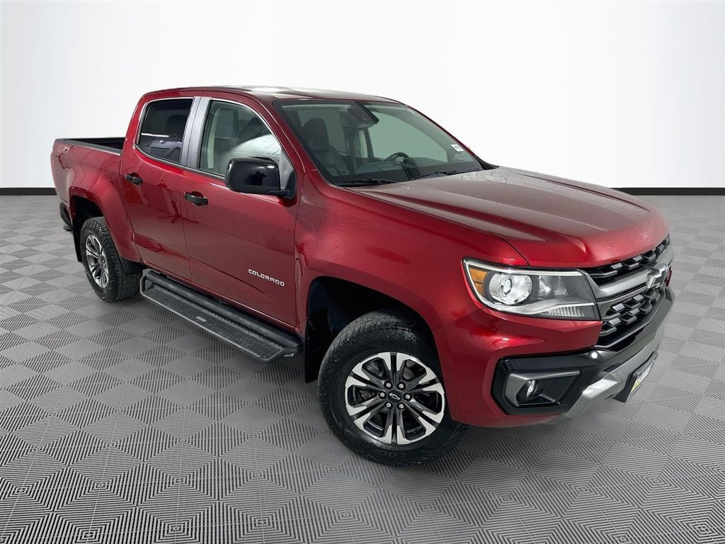 Used 2021 Chevrolet Colorado Z71 w/ Safety Package AWD/4WD image 1