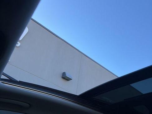 Used 2020 Kia Sorento EX image 22