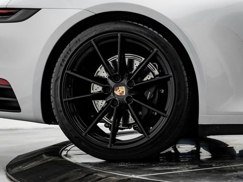 Used 2021 Porsche 911 Carrera 4 image 83