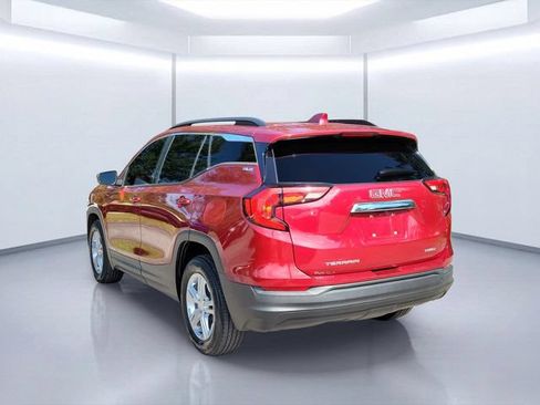 Used 2018 GMC Terrain SLE w/ Driver Convenience Package AWD/4WD image 3