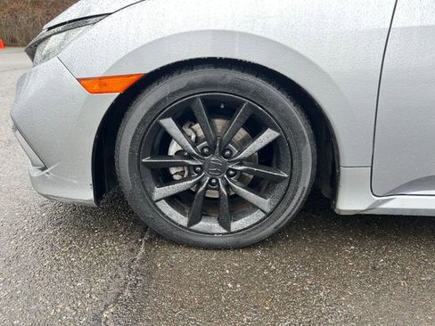 Used 2019 Honda Civic EX image 30