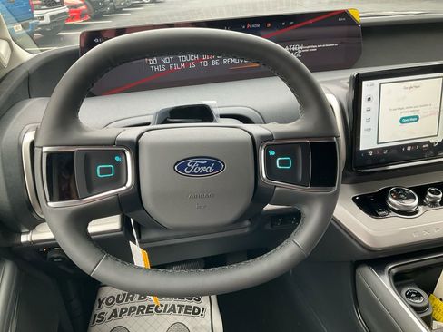 New 2026 Ford Expedition Max Active image 21