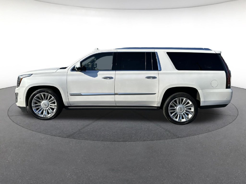 Used 2018 Cadillac Escalade ESV Platinum AWD/4WD image 2
