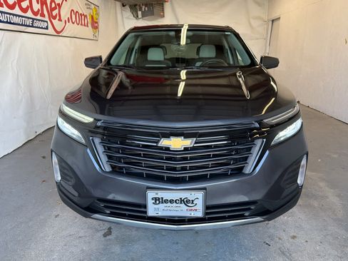 Used 2022 Chevrolet Equinox LT FWD image 3