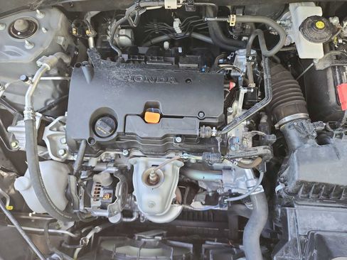 Used 2023 Honda HR-V Sport image 13