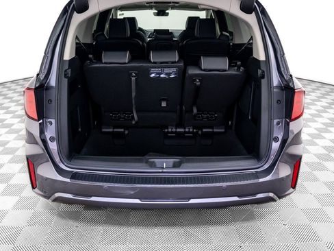 New 2026 Honda Odyssey Touring image 33