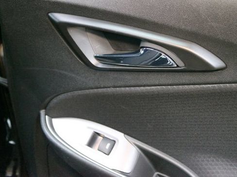 Used 2023 Chevrolet Malibu LT FWD image 13