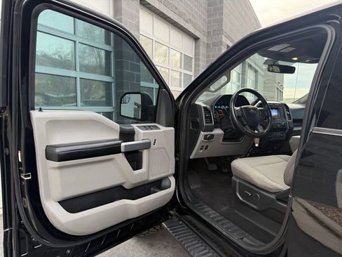 Used 2018 Ford F150 XLT w/ Equipment Group 301A Mid image 30