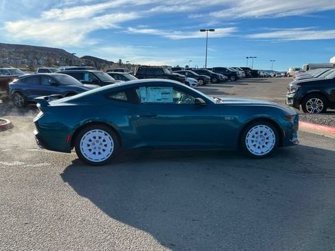 New 2026 Ford Mustang GT Premium w/ GT Performance Package RWD image 6