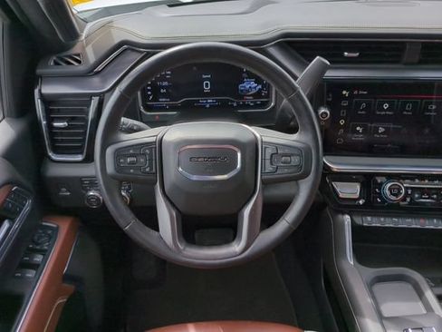 Used 2025 GMC Sierra 2500 Denali Ultimate AWD/4WD image 15