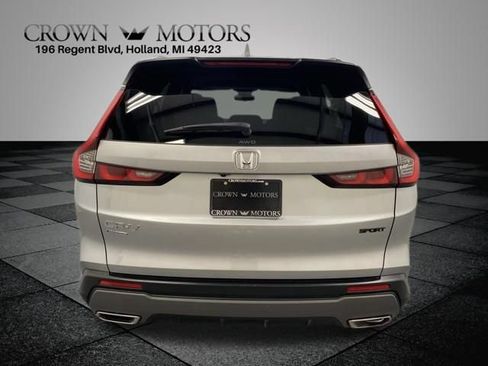 Used 2024 Honda CR-V Sport image 5