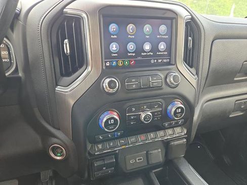 Certified 2023 GMC Sierra 2500 Denali w/ Denali Black Diamond Edition image 13