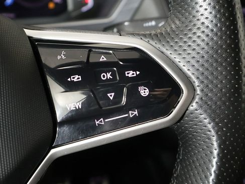 Used 2022 Volkswagen Tiguan SEL R-Line image 46
