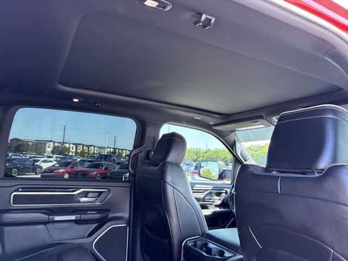 Used 2020 RAM 1500 Laramie AWD/4WD image 23