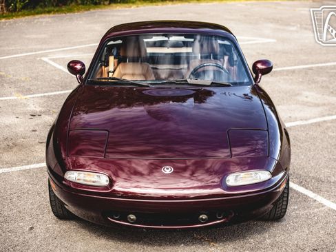 Used 1995 MAZDA MX-5 Miata M-Edition image 36