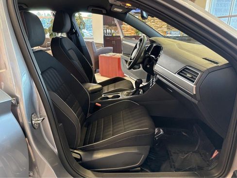 Used 2023 Volkswagen Jetta Sport FWD image 36