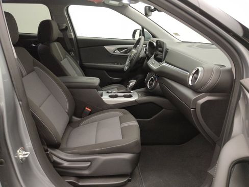 Used 2024 Chevrolet Blazer LT w/ Convenience Package image 21
