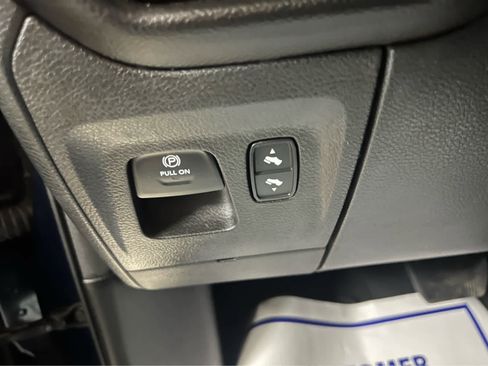 Used 2022 RAM 1500 Big Horn image 31