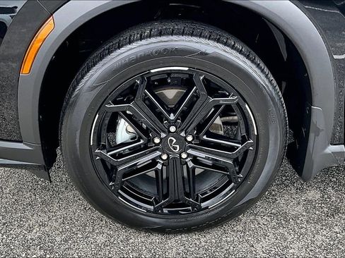 Certified 2026 INFINITI QX60 Sport w/ Dark Cargo Package image 13