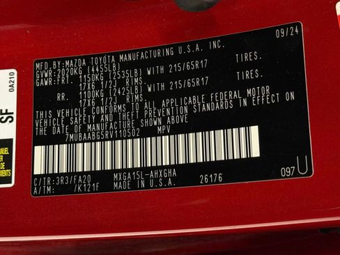 Used 2024 Toyota Corolla Cross LE w/ Moonroof Package image 18