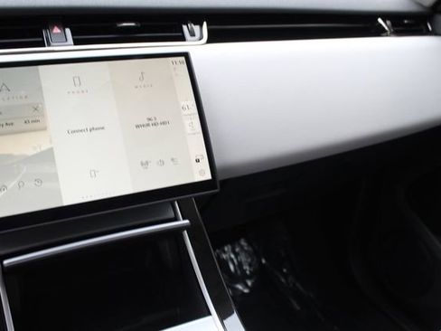 Used 2024 Land Rover Range Rover Evoque S image 15