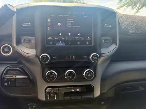 Used 2022 RAM 2500 Tradesman AWD/4WD image 11