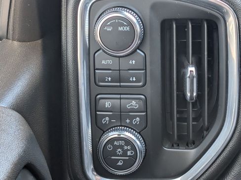 Used 2021 GMC Sierra 1500 Denali w/ Denali Ultimate Package AWD/4WD image 26