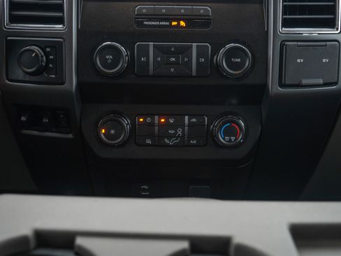 Used 2019 Ford F250 XLT image 19