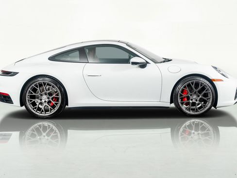 Used 2021 Porsche 911 Carrera 4S image 5