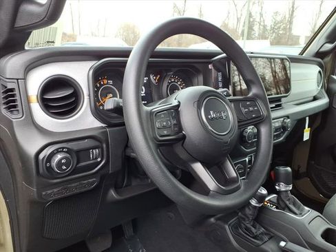 New 2026 Jeep Gladiator Sport image 18